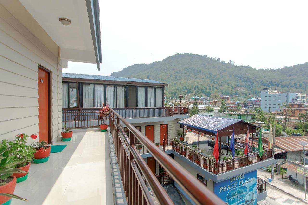 Hotel Peace Plaza Pokhara Kültér fotó
