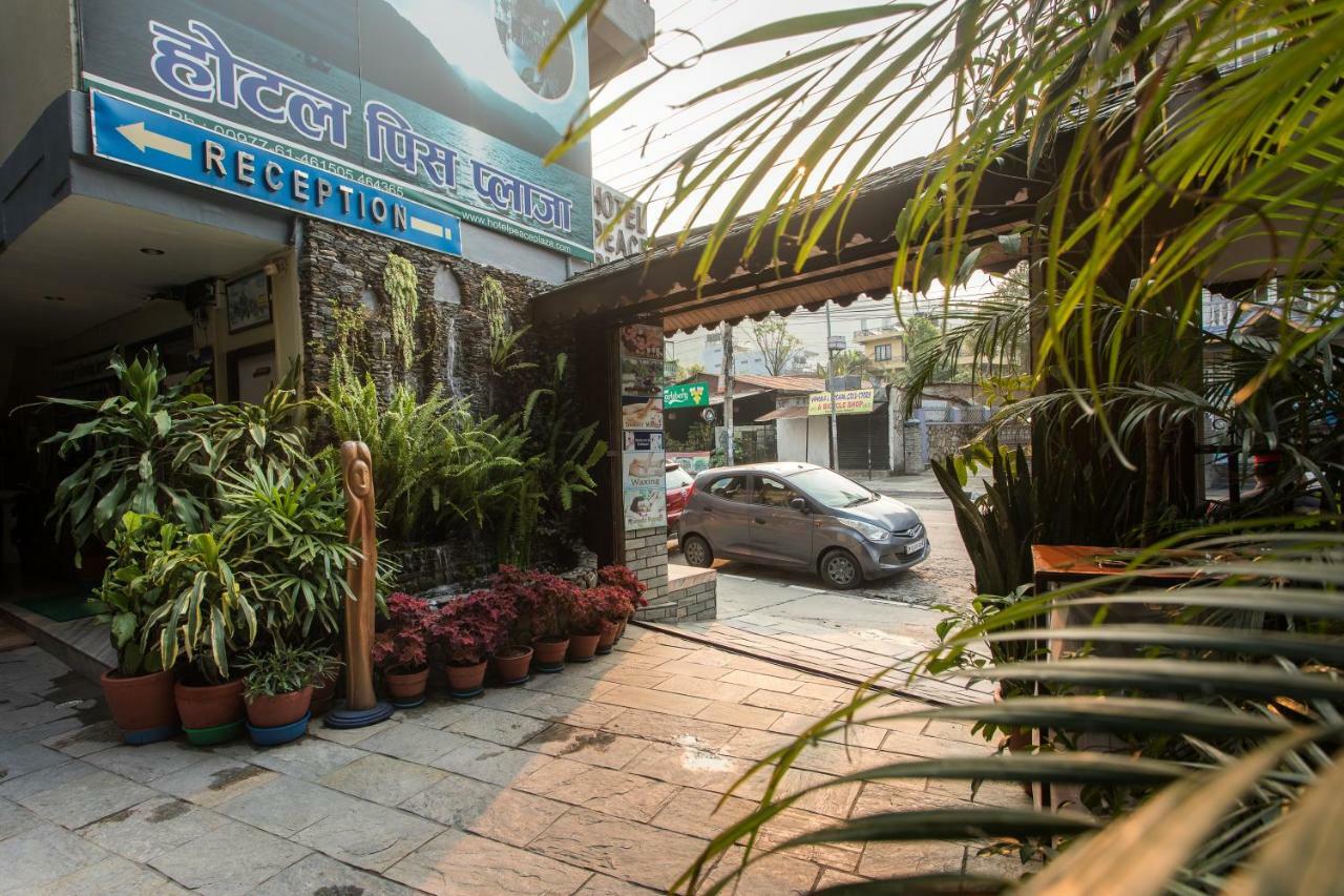 Hotel Peace Plaza Pokhara Kültér fotó