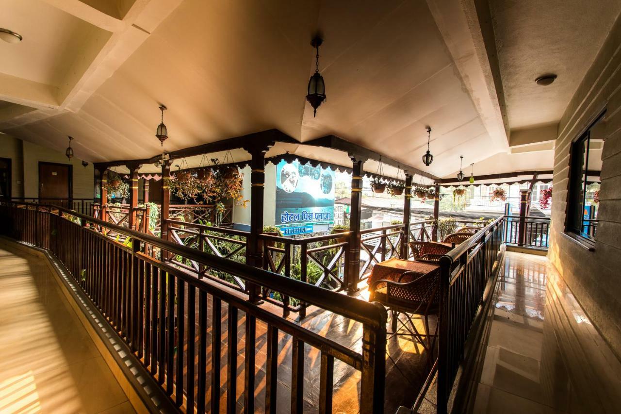 Hotel Peace Plaza Pokhara Kültér fotó