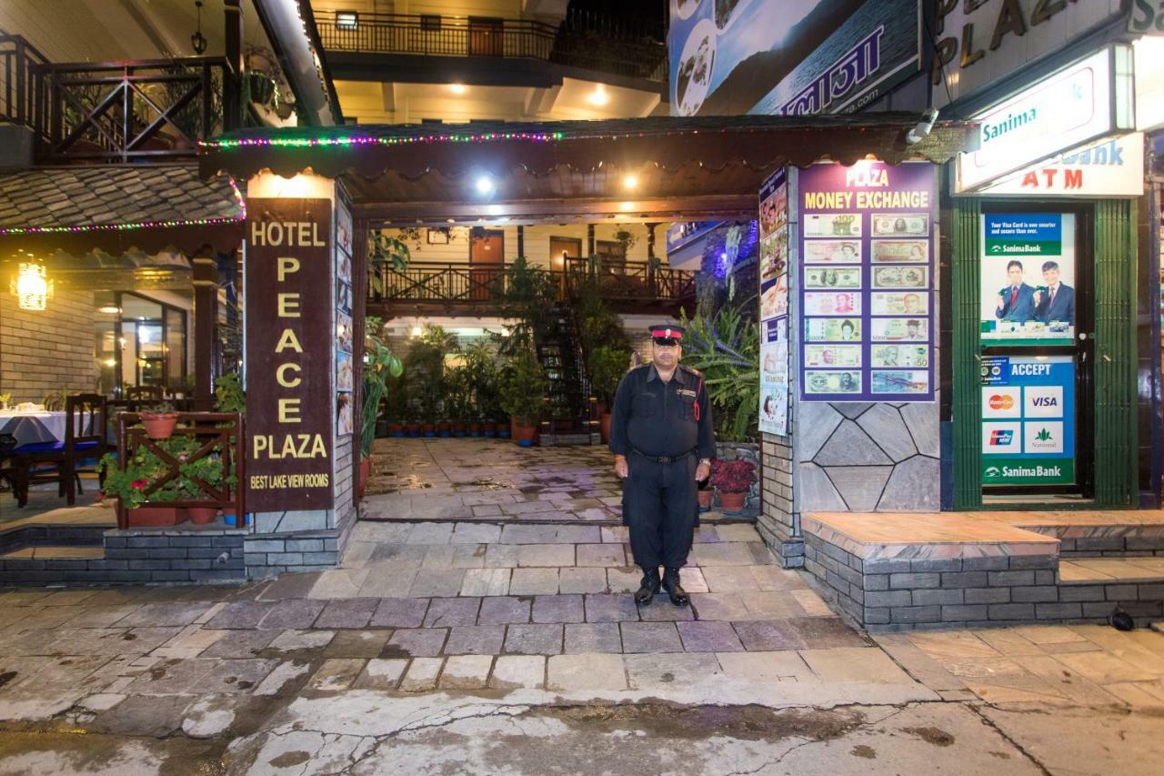 Hotel Peace Plaza Pokhara Kültér fotó