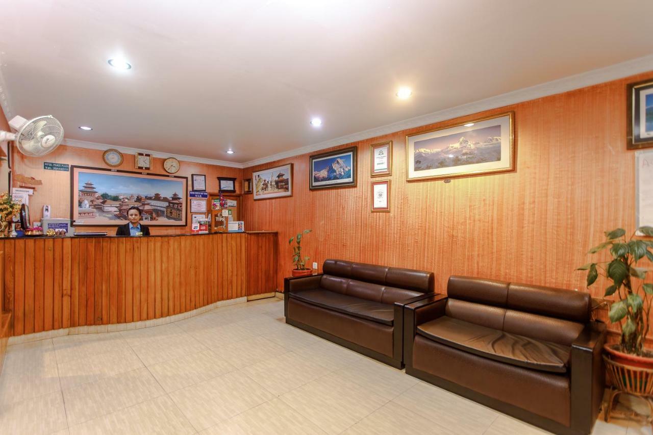 Hotel Peace Plaza Pokhara Kültér fotó
