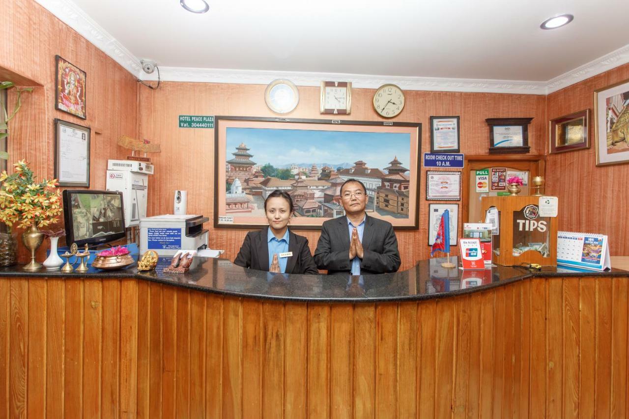 Hotel Peace Plaza Pokhara Kültér fotó